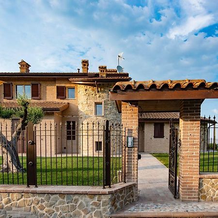 B&B Madonna Carradori Country Offagna Exteriör bild