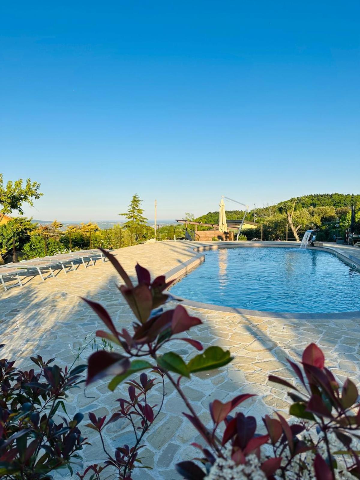 B&B Madonna Carradori Country Offagna Exteriör bild